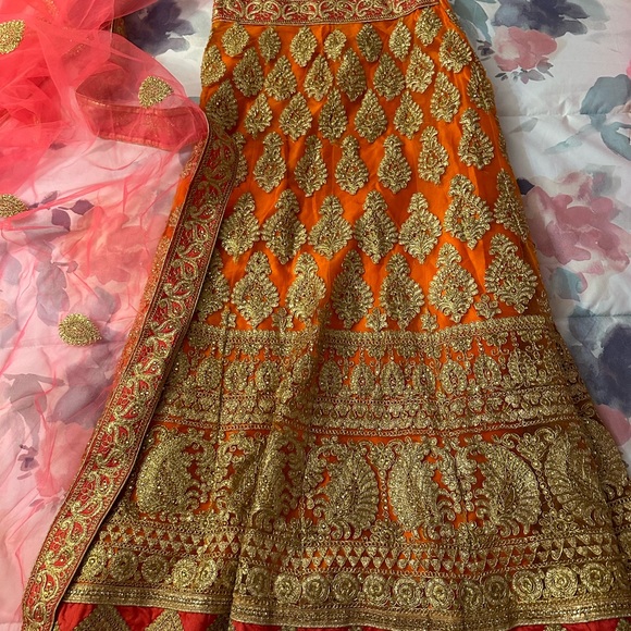 Lehenga - Picture 2 of 3
